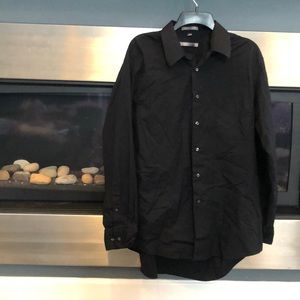 Men’s Geoffrey Beene XL black button down 17” neck